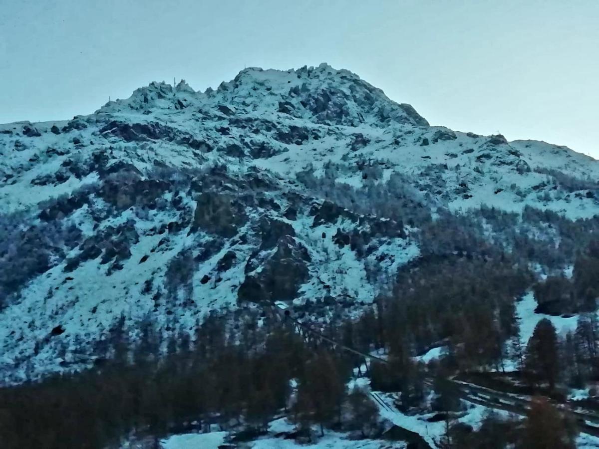 Hôtel Les Dolomites Val-dʼIsère Extérieur photo